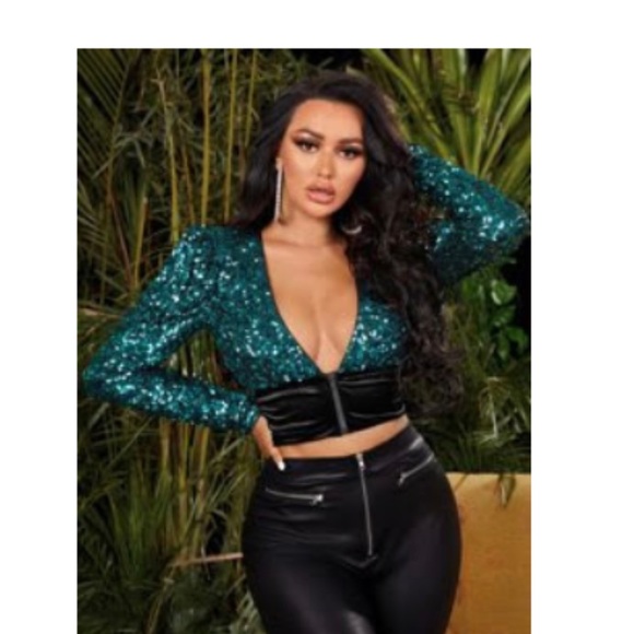 SHEIN Tops - SHEIN Teal Sequin Crop Top- Size Small